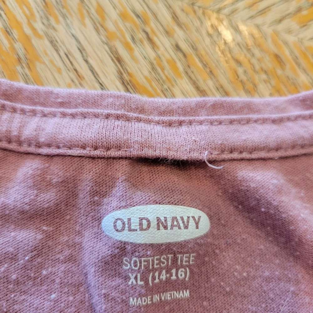 Old Navy Girls top bundle. XL 14/16